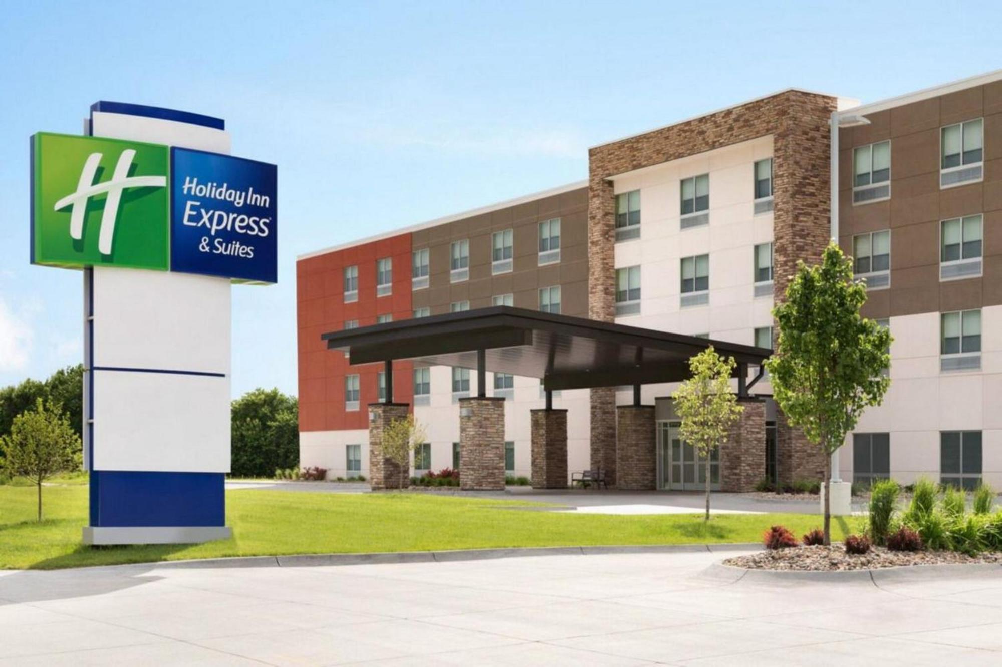 Holiday Inn Express & Suites Chicago - Matteson By Ihg エクステリア 写真