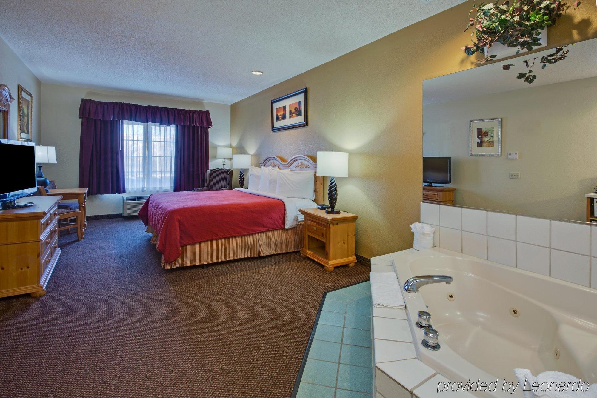Holiday Inn Express & Suites Chicago - Matteson By Ihg 部屋 写真