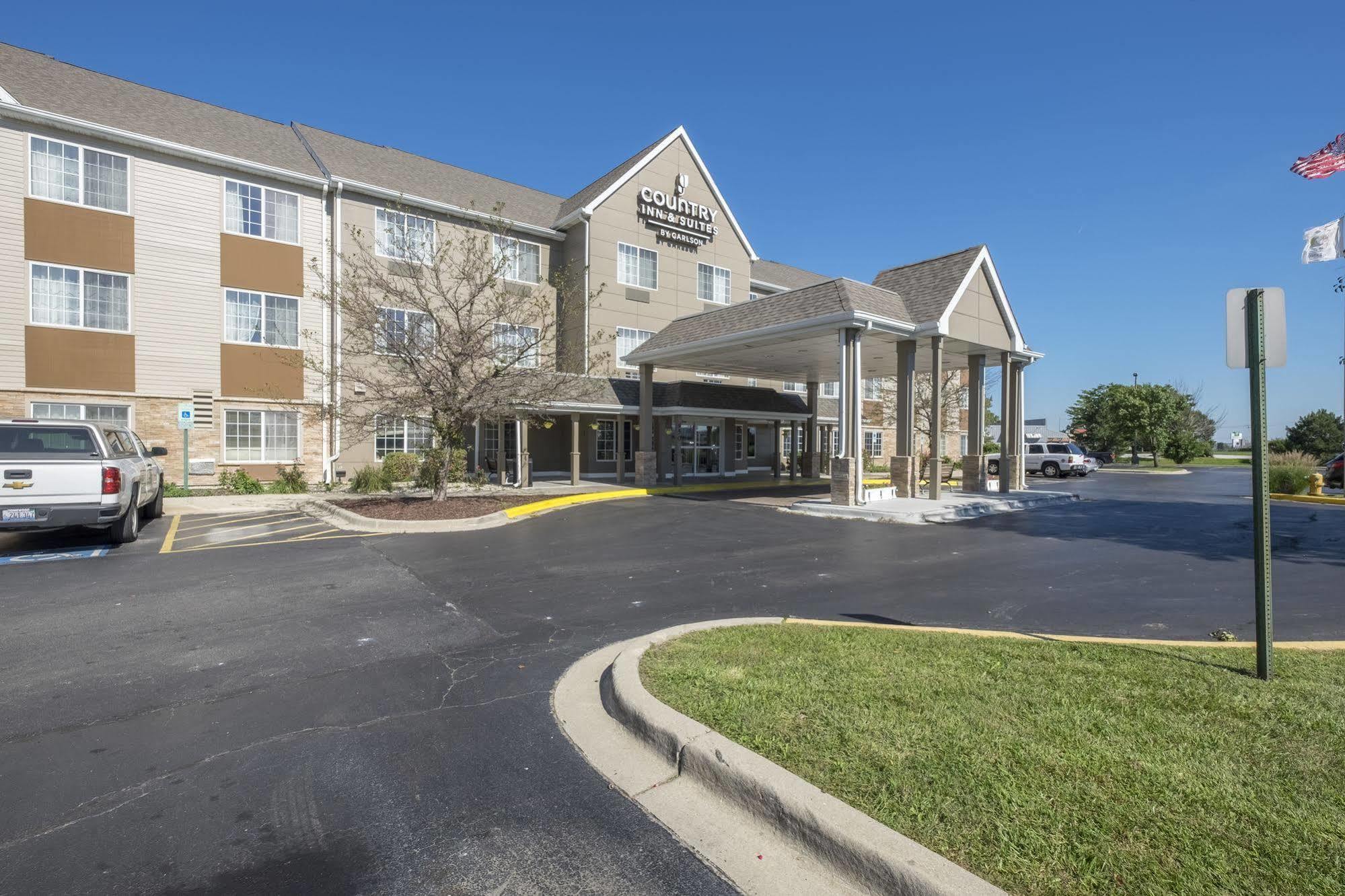 Holiday Inn Express & Suites Chicago - Matteson By Ihg エクステリア 写真