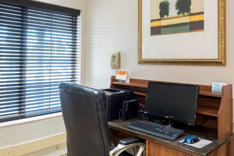 Holiday Inn Express & Suites Chicago - Matteson By Ihg エクステリア 写真